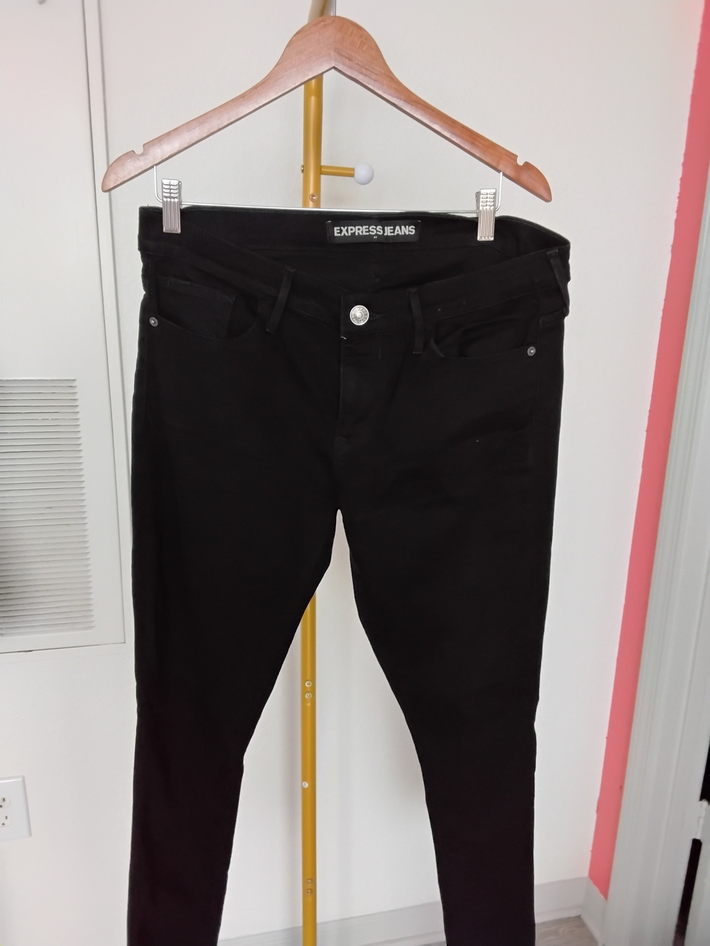Express Black Women's Skinny Jeans